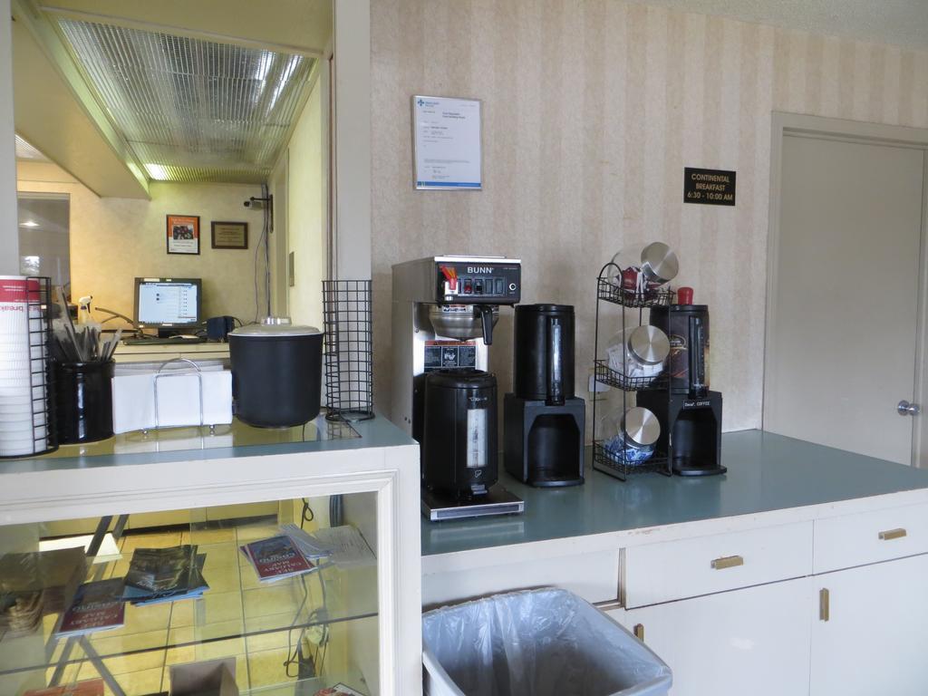 Hotel Ramada Limited Calgary Zewnętrze zdjęcie