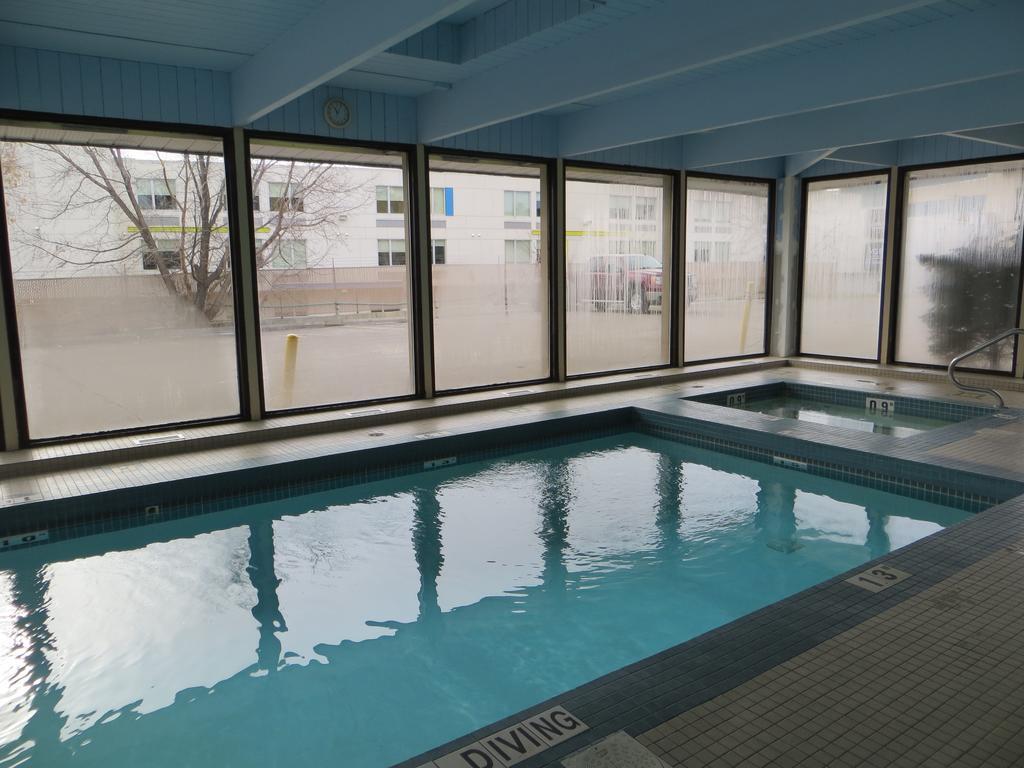 Hotel Ramada Limited Calgary Zewnętrze zdjęcie