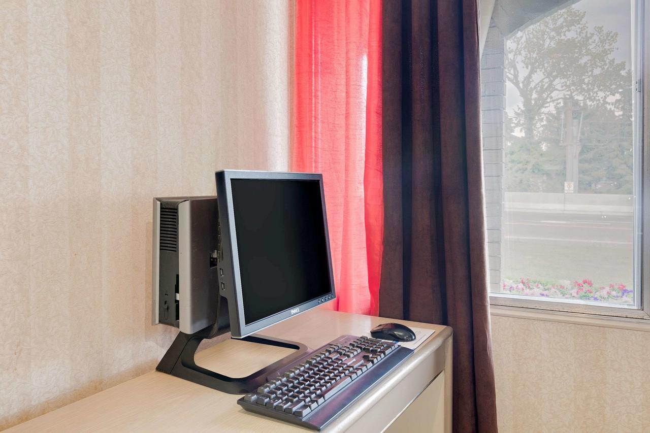Hotel Ramada Limited Calgary Zewnętrze zdjęcie
